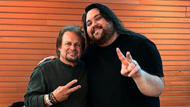 wolfgang van halen and michael anthony